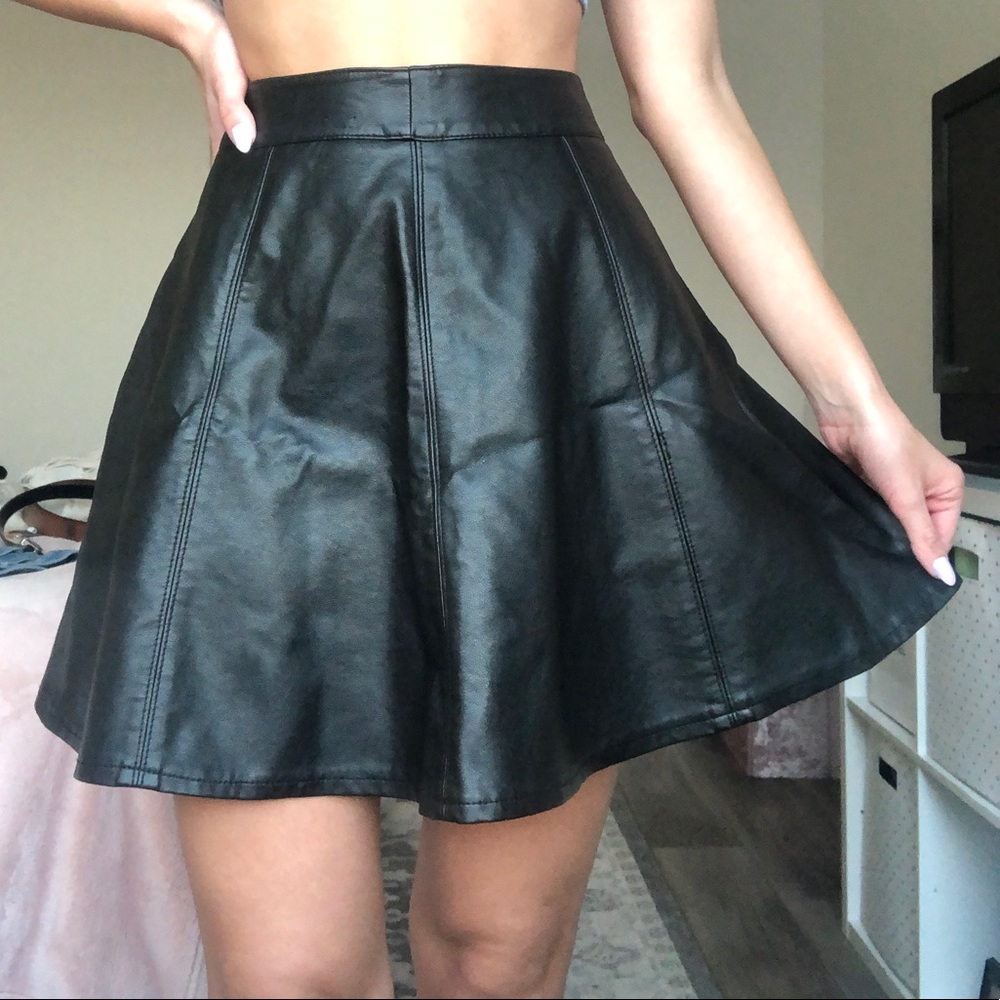 H&M Faux leather skirt